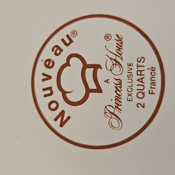 Princess House Nouveau 2 Qt & 1 Qt Saucepan & Lid - Picture 2 of 4